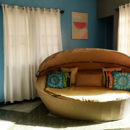Tagaytay Modern Guesthouse - City Center 따가이따이 외부 사진