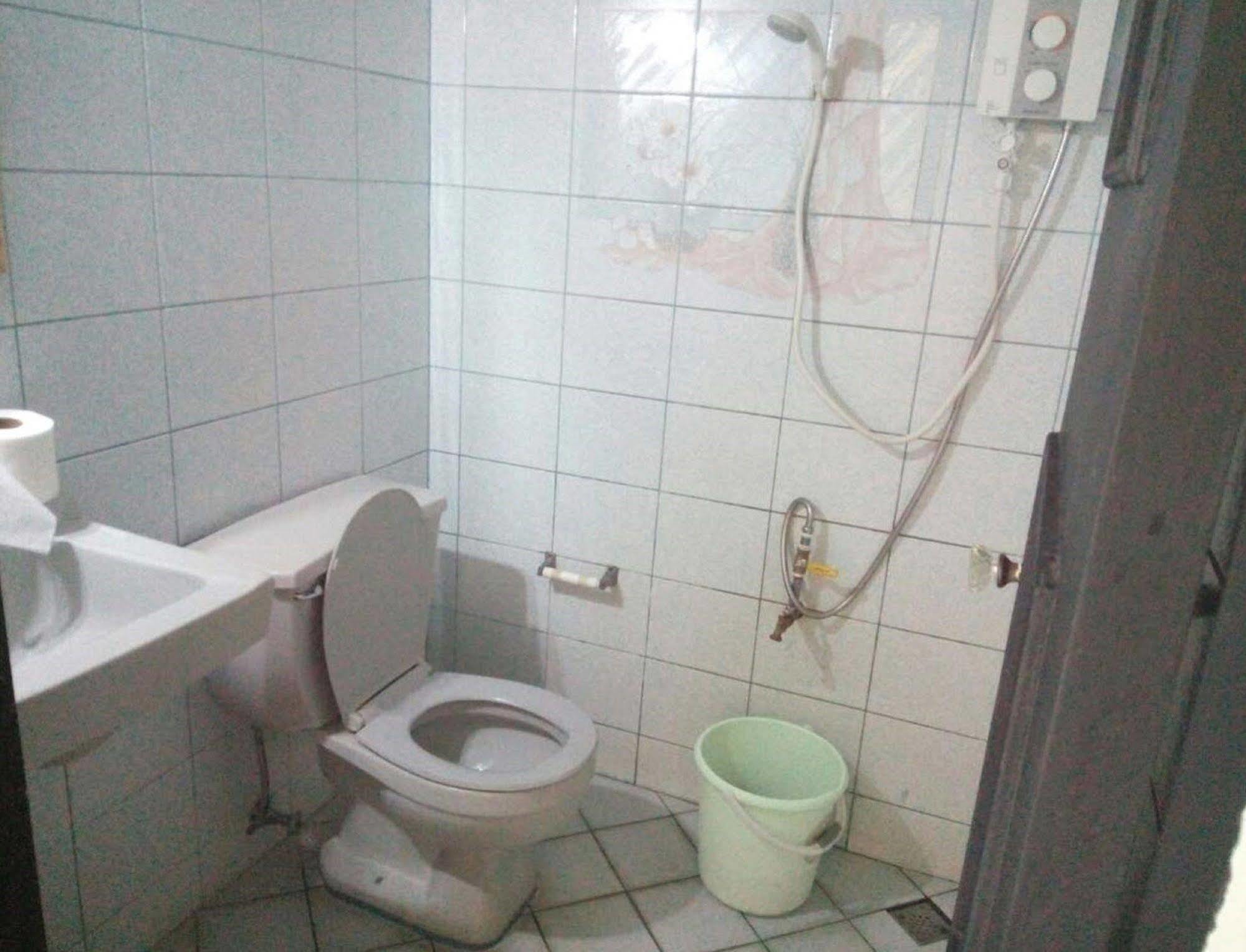 Tagaytay Modern Guesthouse - City Center 따가이따이 외부 사진