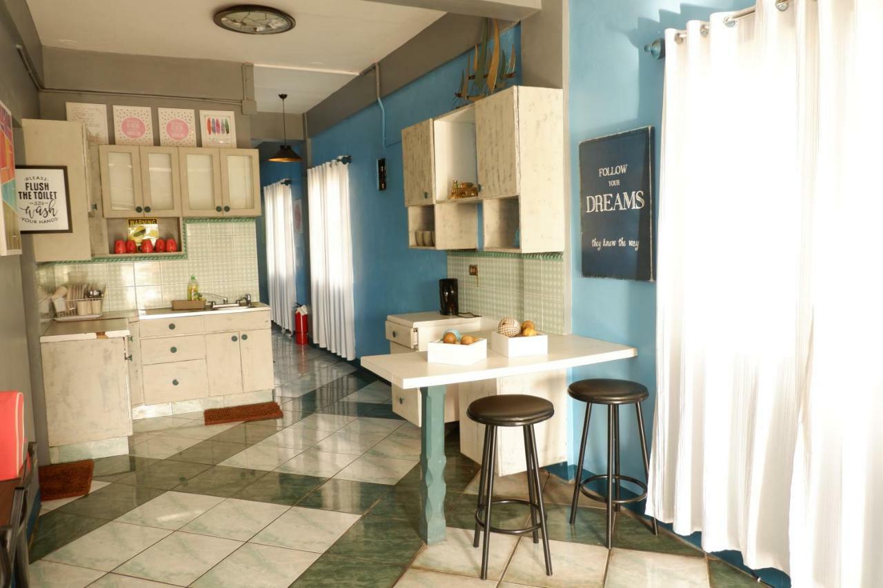 Tagaytay Modern Guesthouse - City Center 따가이따이 외부 사진